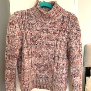 GAP turtle neck sweater
